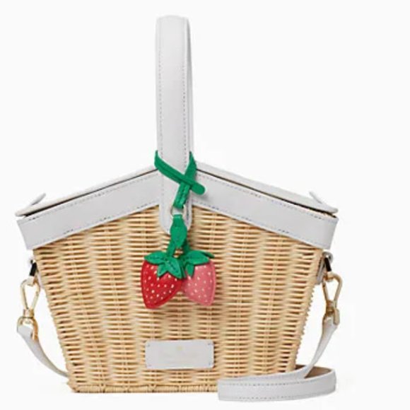 NWT Kate Spade Wicker Picnic Basket Bag Strawberry Purse Satchel Cream Crossbody Crossbody Bags